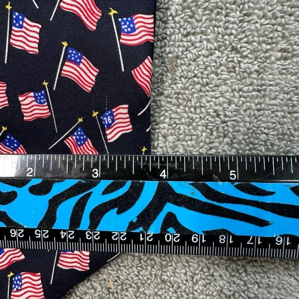 Alynn Neckwear Mens Old Glory American Flag Silk Tie Navy Blue Patriotic USA